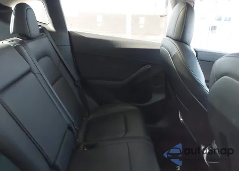 2022 Tesla Model Y Long Range Dual Motor All-Wheel Drive from USA, damaged, VIN 7SAYGDEE8NF450405